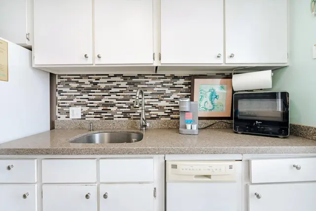 Listing Image for 35 Walaka St L209 18 of 50