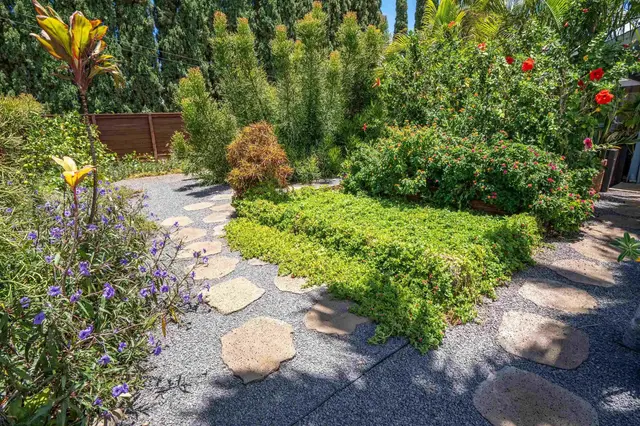 Listing Image for 35 Kupuna St 9 of 45