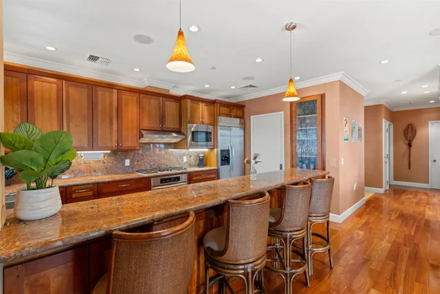 Listing Image for 161 Wailea Ike Pl D-201 10 of 36