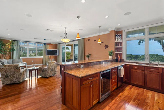 Listing Image for 161 Wailea Ike Pl D-201 3 of 36