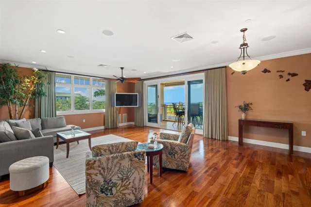 Listing Image for 161 Wailea Ike Pl D-201 8 of 36