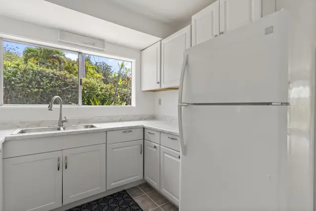 Listing Image for 28 Alaiki Pl 11 of 35