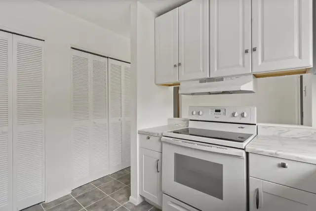 Listing Image for 28 Alaiki Pl 13 of 35