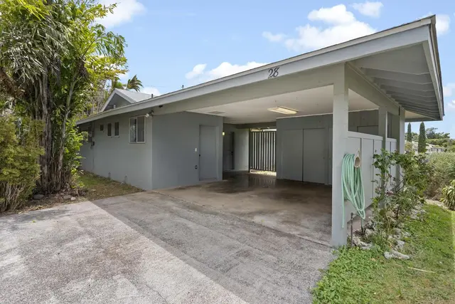 Listing Image for 28 Alaiki Pl 2 of 35
