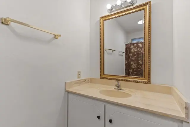 Listing Image for 28 Alaiki Pl 21 of 35
