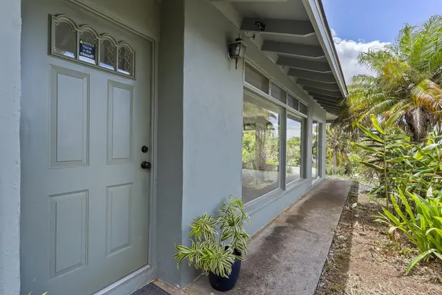 Listing Image for 28 Alaiki Pl 3 of 35