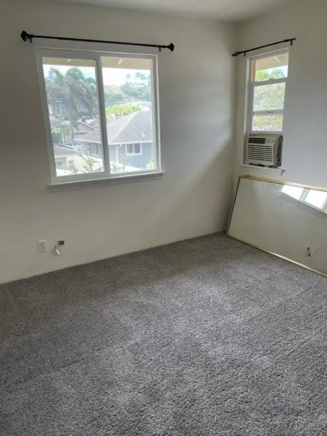Listing Image for 83 Iao Loop 10 of 13