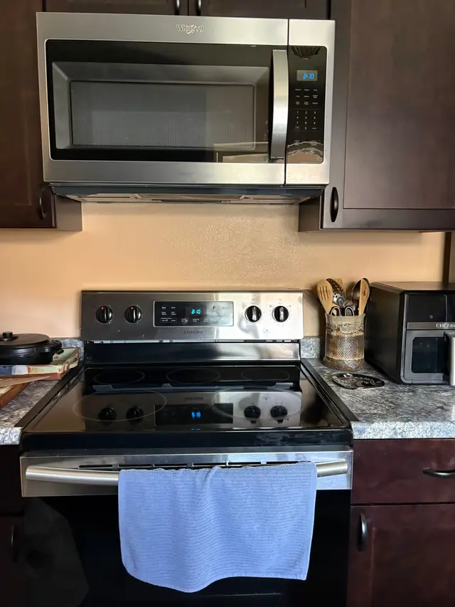 Kahului Ikena 337 - 60 Kunihi Ln 337, Kahului, 410859 - 5/21