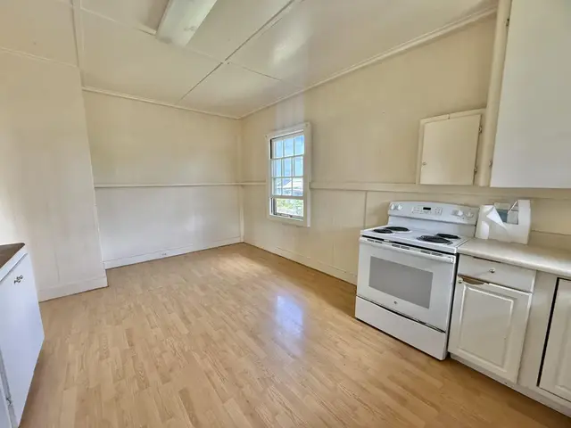 Listing Image for 34 Paihua St 8 of 23