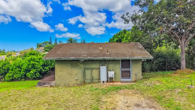 Listing Image for 11 Akea Pl 17 of 34
