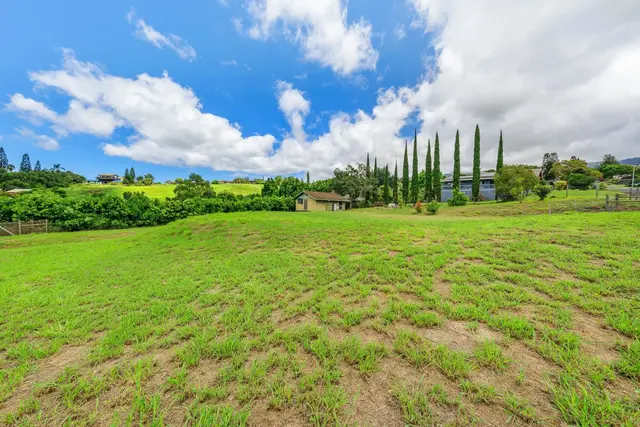 Listing Image for 11 Akea Pl 23 of 34