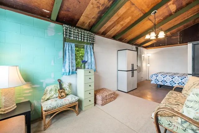 Listing Image for 11 Akea Pl 28 of 34