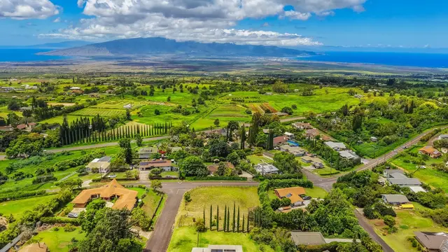 Listing Image for 11 Akea Pl 6 of 34