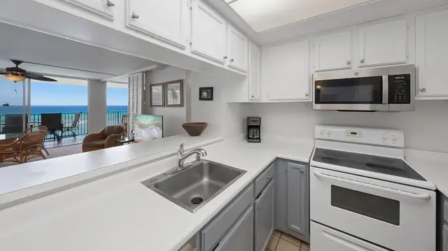 Listing Image for 4401 Lower Honoapiilani Rd A604 21 of 50
