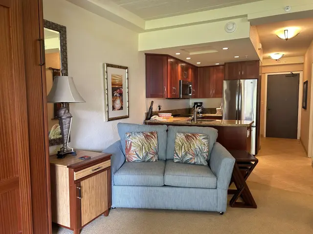 Listing Image for 2481 Kaanapali Pkwy 113 L 10 of 18