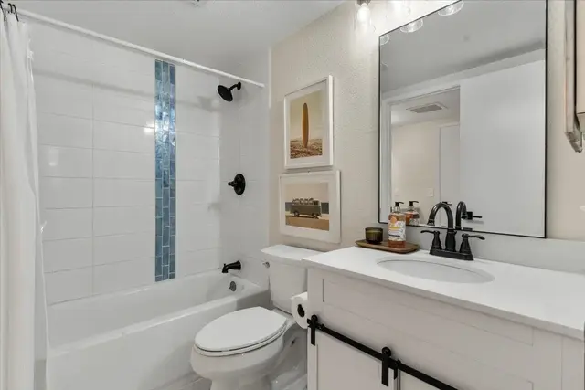 Listing Image for 140 Uwapo Rd 12-104 17 of 31