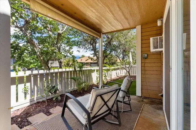 Listing Image for 140 Uwapo Rd 12-104 21 of 31