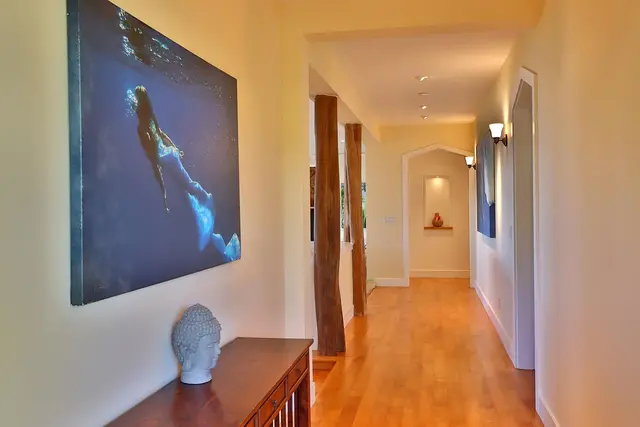 Listing Image for 14 Lower Ulumalu Rd 12 of 50