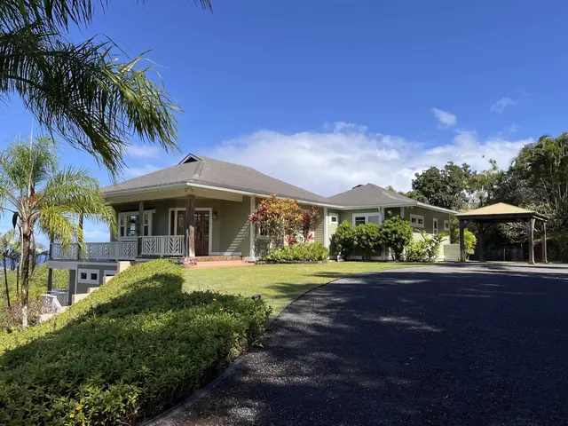 Listing Image for 14 Lower Ulumalu Rd 2 of 50