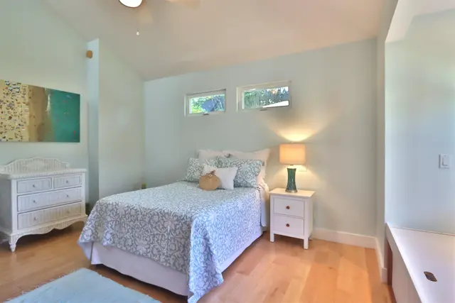 Listing Image for 14 Lower Ulumalu Rd 27 of 50