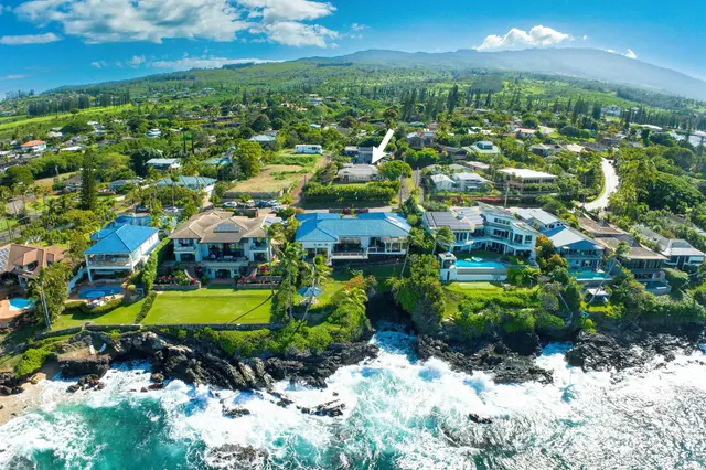 Listing Image for 5184 Lower Honoapiilani Rd 1 of 26