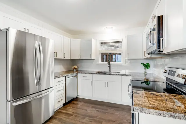 Listing Image for 5184 Lower Honoapiilani Rd 8 of 26