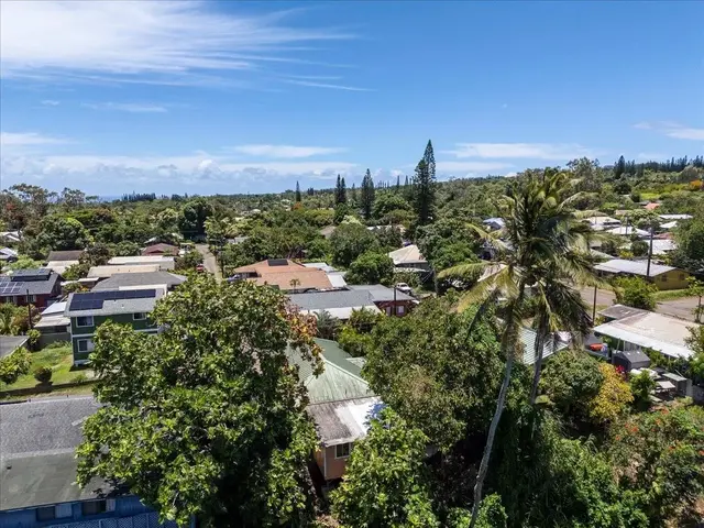 Listing Image for 752 Noholani St 11 of 45