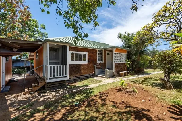 Listing Image for 752 Noholani St 14 of 45