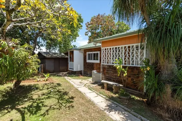 Listing Image for 752 Noholani St 25 of 45