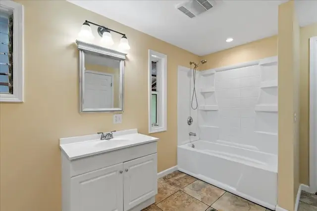 Listing Image for 752 Noholani St 31 of 45