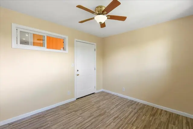 Listing Image for 752 Noholani St 36 of 45