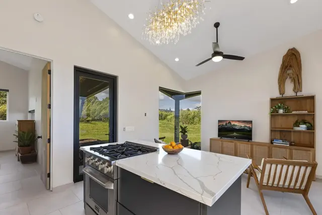 Listing Image for 674 Kauaheahe Pl Unit B 8 of 46