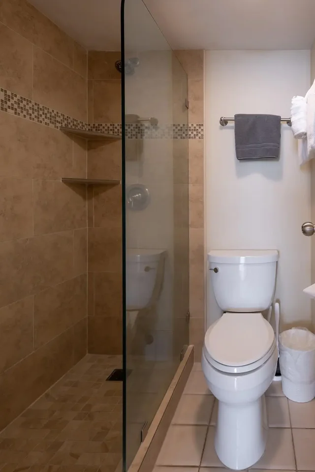 Listing Image for 4327 Lower Honoapiilani Rd 601 21 of 32