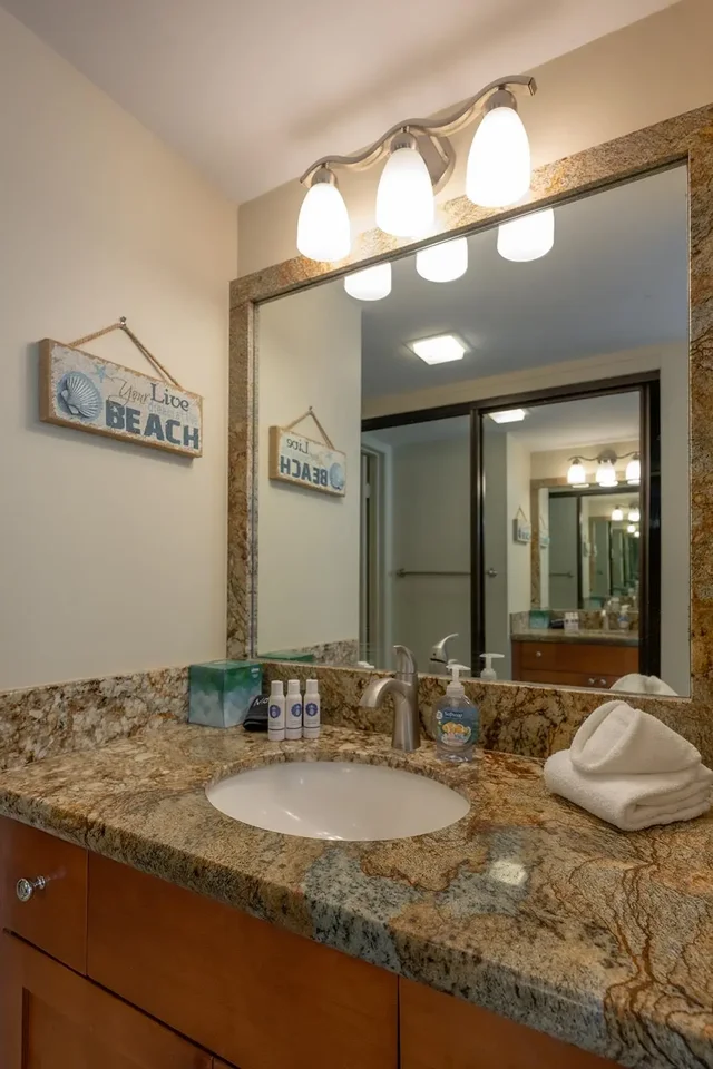 Listing Image for 4327 Lower Honoapiilani Rd 601 22 of 32