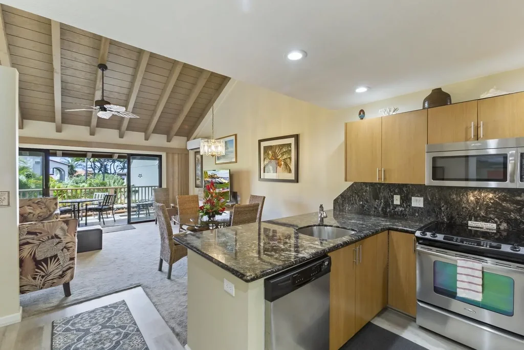 2777 S Kihei Rd D202, Kihei