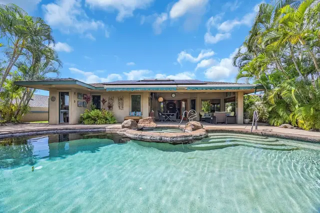 Listing Image for 62 Ponana St 26 of 50