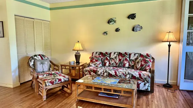 Listing Image for 100 Lio Pl Q3 2 of 36