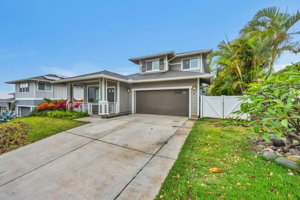 103 Ka Ikena Loop, Wailuku