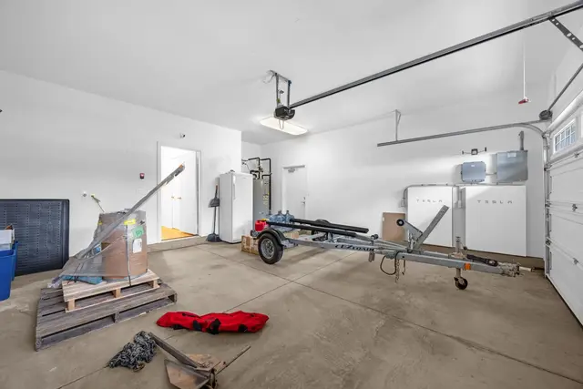 Listing Image for 103 Ka Ikena Loop 23 of 41