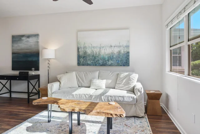 Listing Image for 119 Hoowaiwai Loop 906 8 of 32