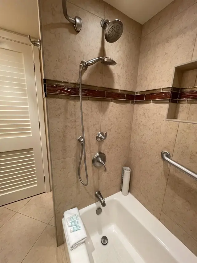 Listing Image for 2481 Kaanapali Pkwy 612w 22 of 49