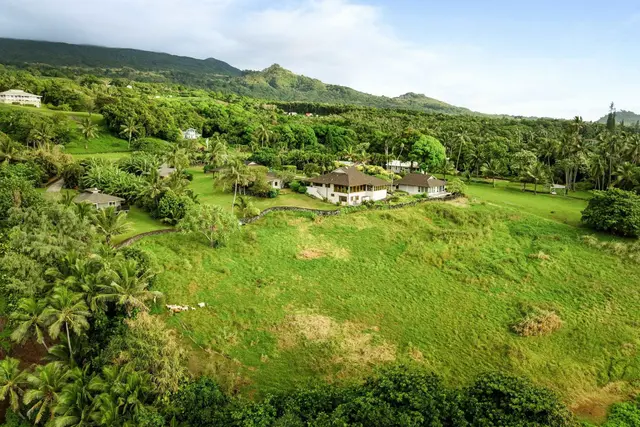Listing Image for 7127 Hana Hwy 38 of 50