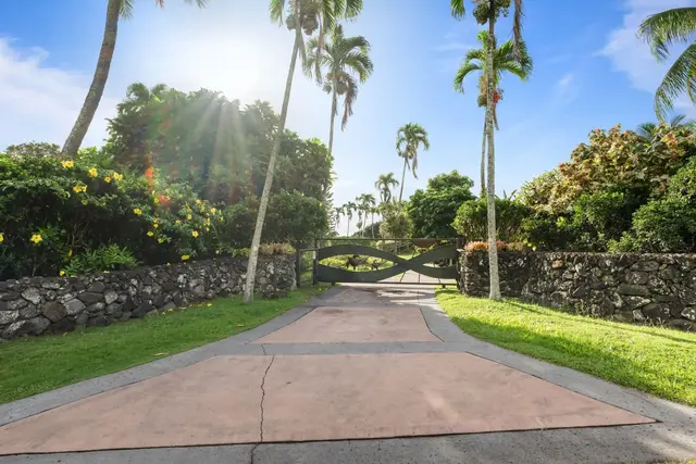 Listing Image for 7127 Hana Hwy 45 of 50