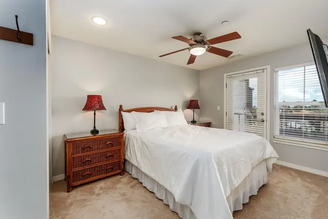 Listing Image for 3708 Lower Honoapiilani Rd E43 15 of 40