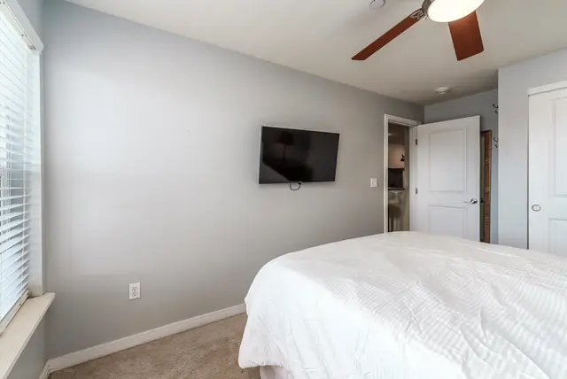Listing Image for 3708 Lower Honoapiilani Rd E43 18 of 40