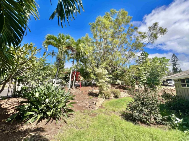 Listing Image for 2750 Keikilani St 3 of 20