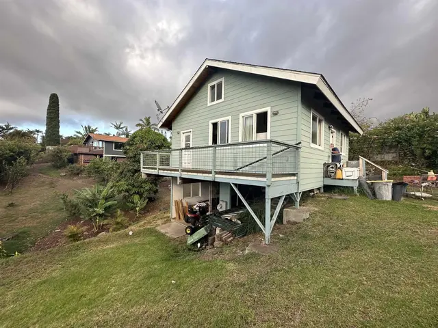 Listing Image for 75 Akea Pl 2 of 3