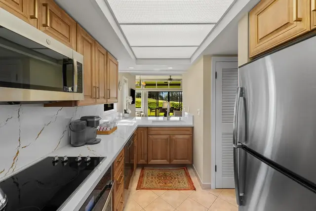 Listing Image for 100 Ridge Rd 2511 10 of 50