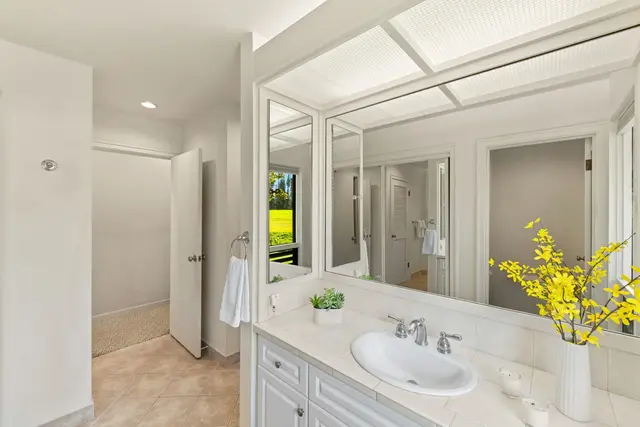 Listing Image for 100 Ridge Rd 2511 27 of 50