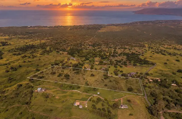 Listing Image for 275 Kealakapu Rd 2 of 28